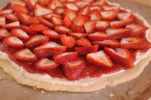 Strawberry pizza